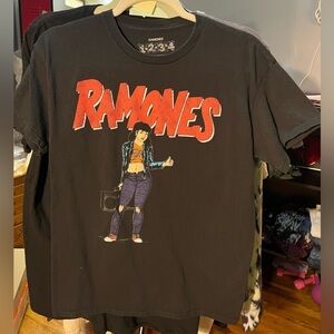 Ramones Black Graphic T-Shirt